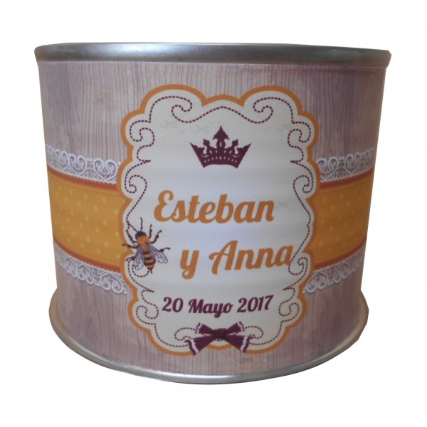 Lata con miel y crema de queso azul en lata