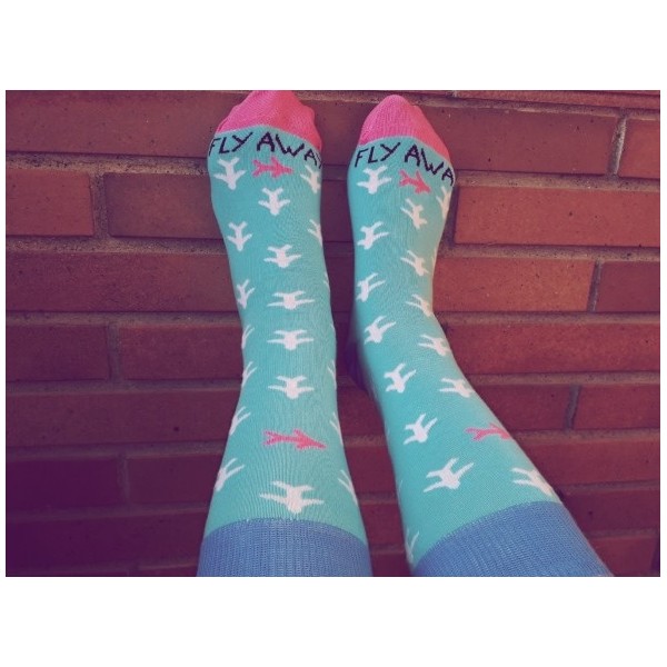 Calcetín Aviones con frase en lata