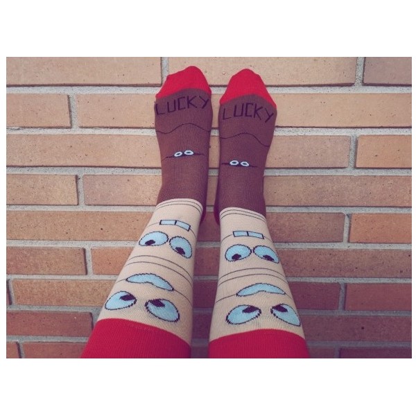 Calcetín tonos marrones con la frase LUCKY